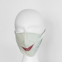 W01 / Maske Smile weiss